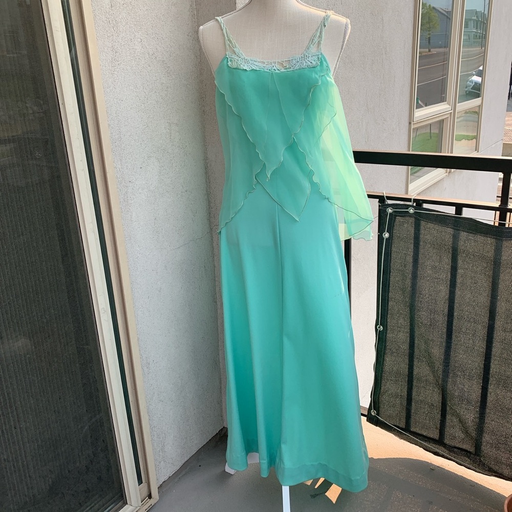 Vintage 70s green maxi dress XS